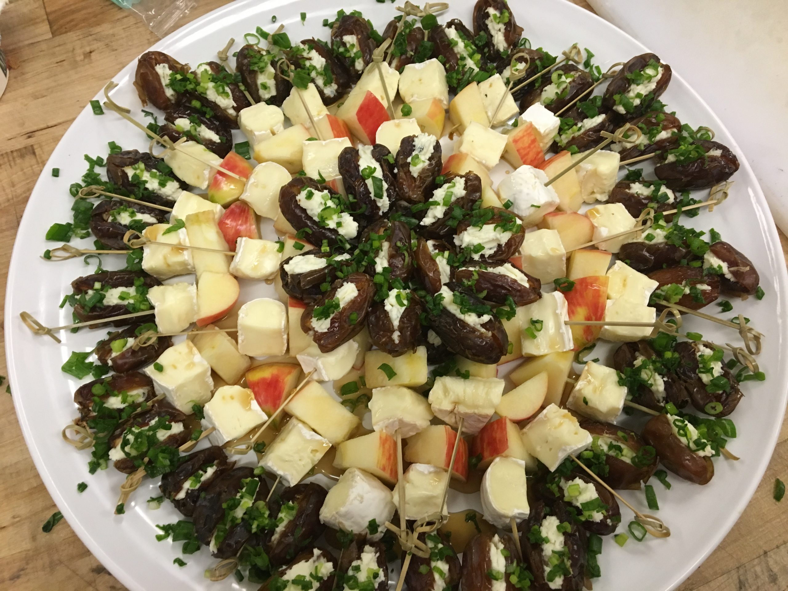 appetizers with dates and cheese