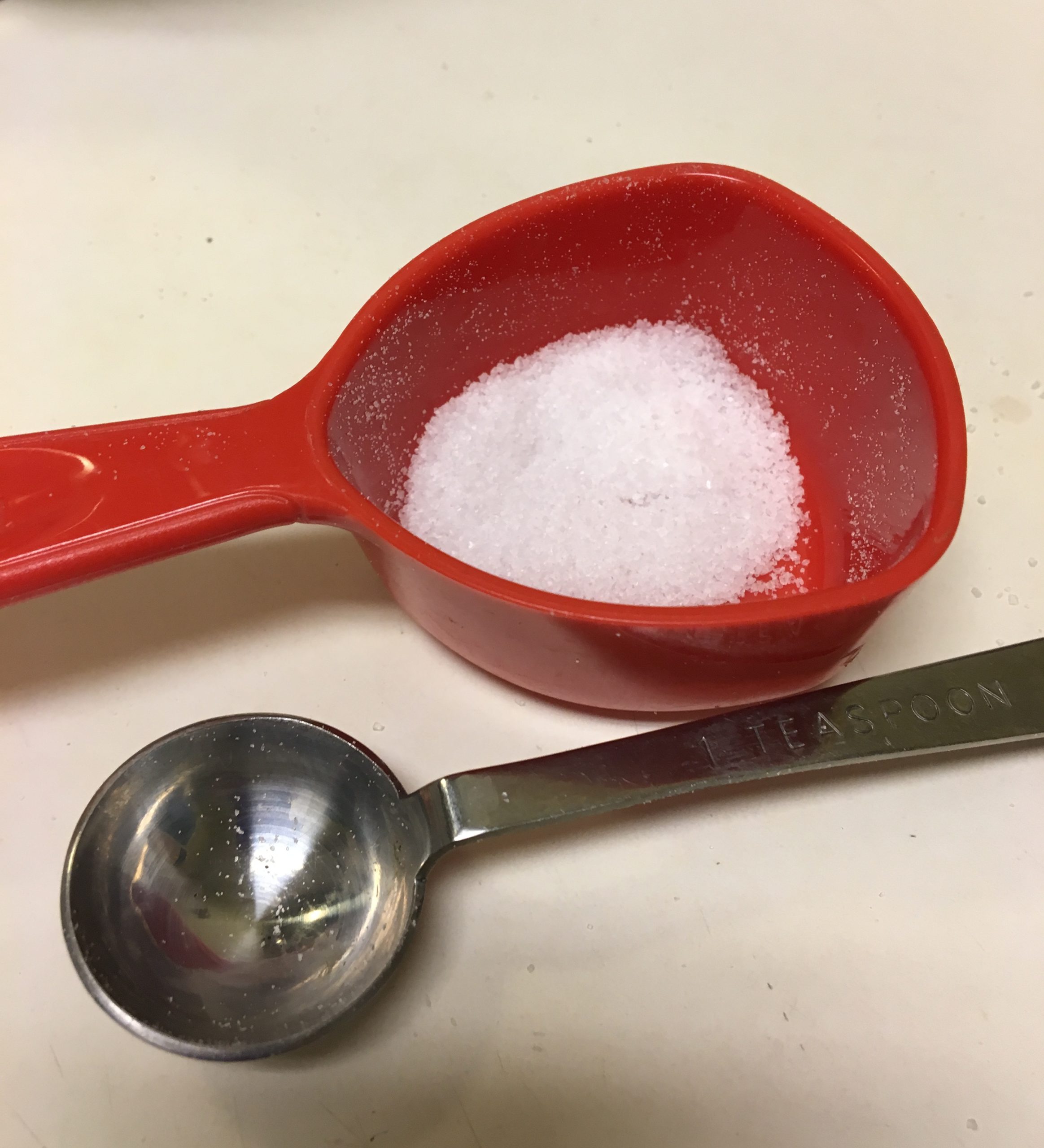 salt in measuring spoon